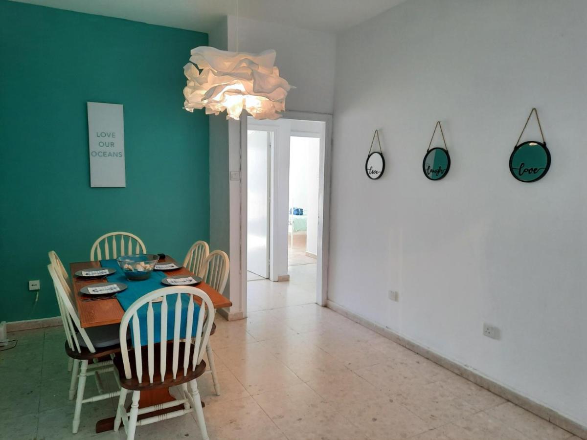 Sea-Esta Seaview Apartment, 200 Meters To The Beach Larnaca Buitenkant foto
