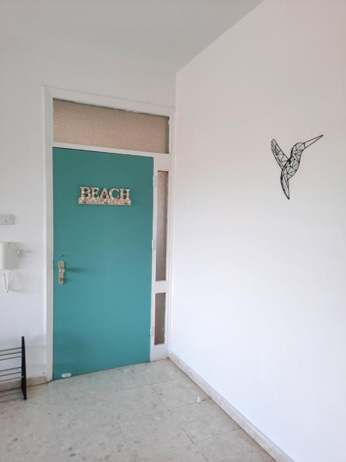 Sea-Esta Seaview Apartment, 200 Meters To The Beach Larnaca Buitenkant foto