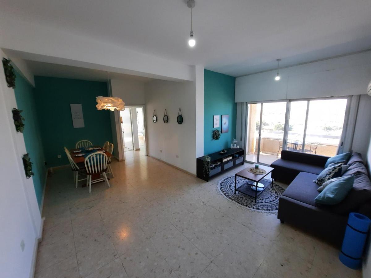 Sea-Esta Seaview Apartment, 200 Meters To The Beach Larnaca Buitenkant foto