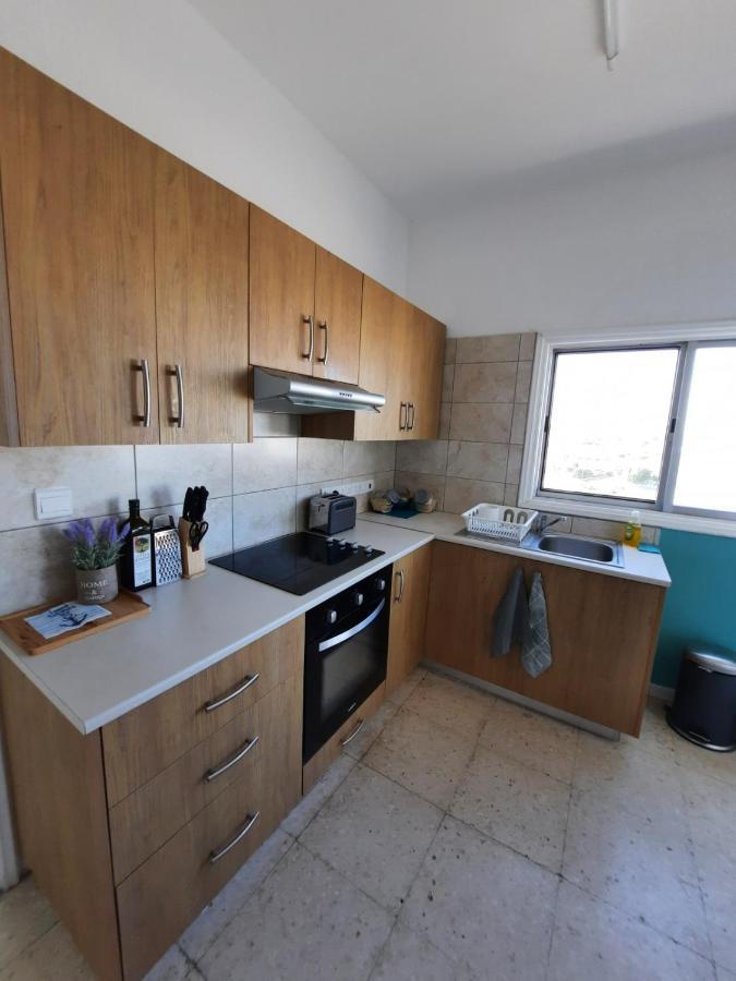 Sea-Esta Seaview Apartment, 200 Meters To The Beach Larnaca Buitenkant foto
