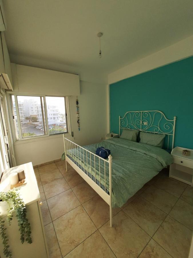 Sea-Esta Seaview Apartment, 200 Meters To The Beach Larnaca Buitenkant foto